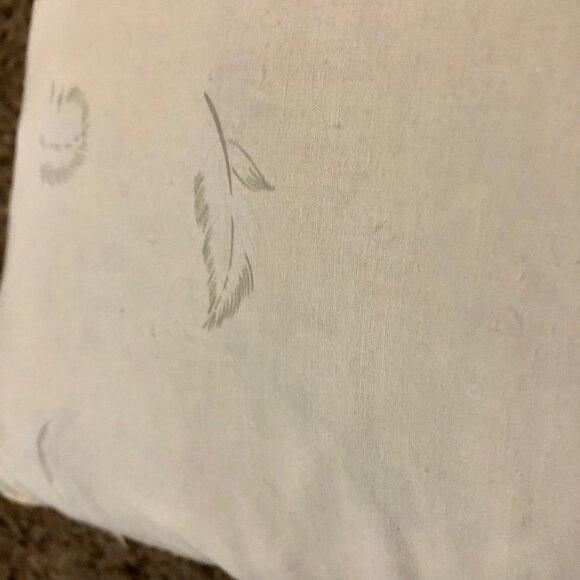 Holland Home Fashions Feather Pillow Used Standard Size Farmhouse - Picture 5 of 8